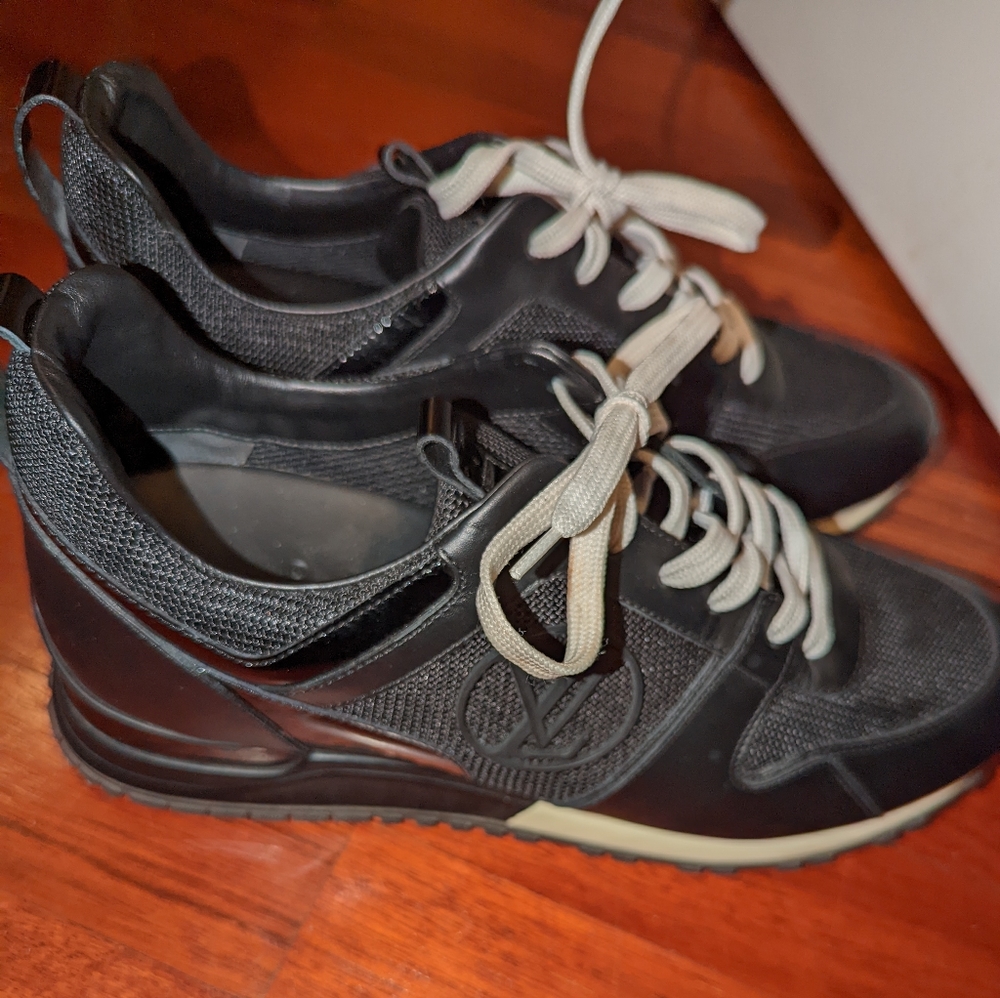Beautiful! Louis Vuitton runaway sneakers size EU 39